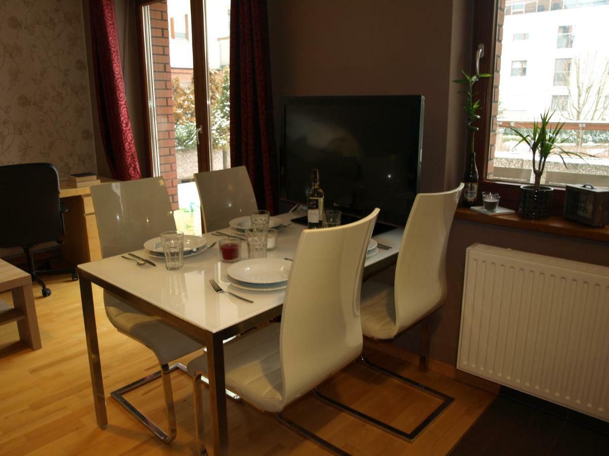 Apartament Przy Parku Вроцлав Екстер'єр фото