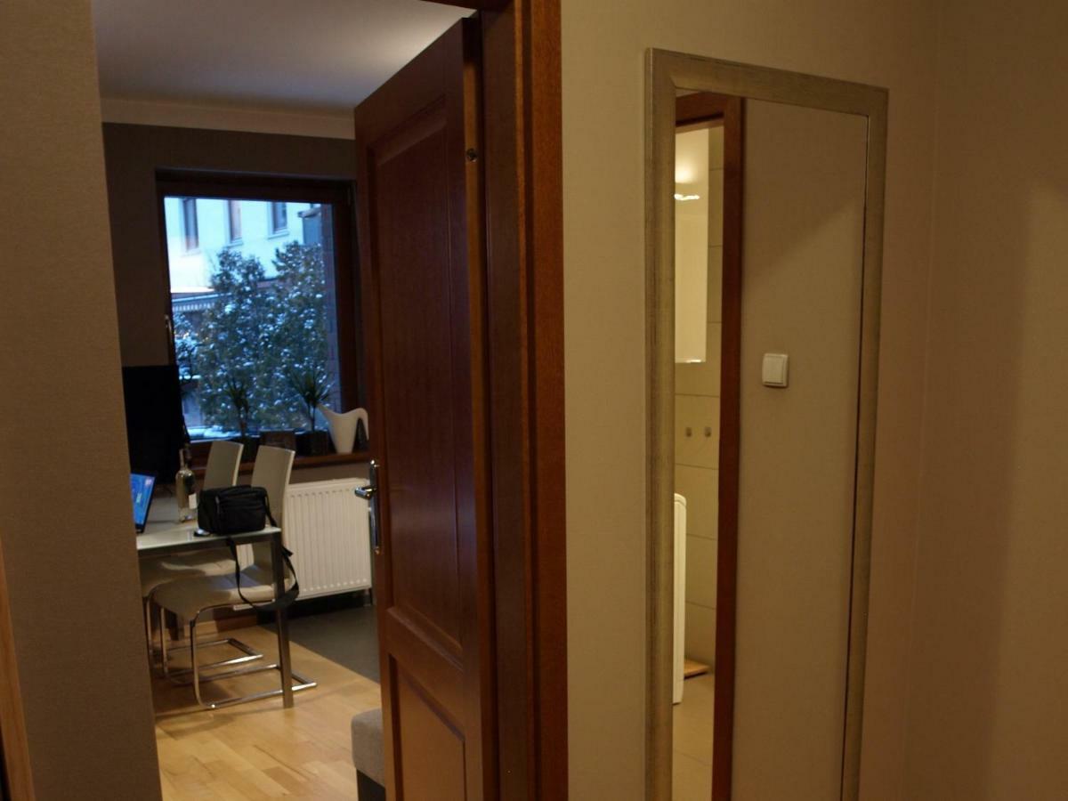 Apartament Przy Parku Вроцлав Екстер'єр фото